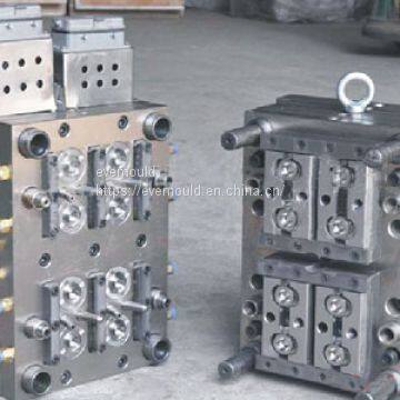 Plastic mold manufacturer
