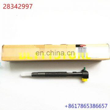 Genuine and new common rail injector 28342997 EMBR00002D R00002D 28348371 for A6510700587 A6510704987