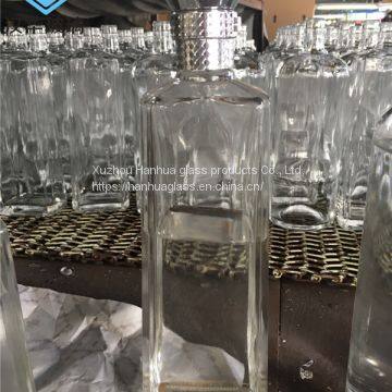 Manufacturer's Direct Selling 750ml Rectangular Glass Wine Bottle photo-4