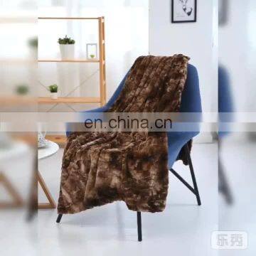 Amazon Hot Sale High Quality Gold Supplier Polyester Long Hair PV Velvet Plush Blanket