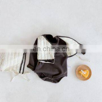 2020 Autumn Korean Version of Knitted Warm Baby Romper Vest Two-piece Children's One-piece Long-sleeved Bag Fart