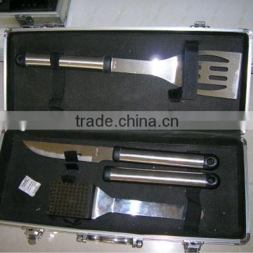 new style bbq tool set with aluminum case