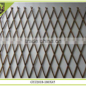 2014 Natural Willow Tensible Fence