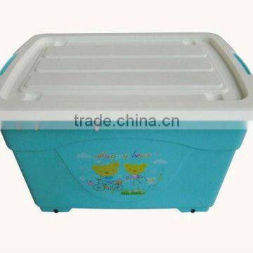 50L plastic storage box with wheels for clothing