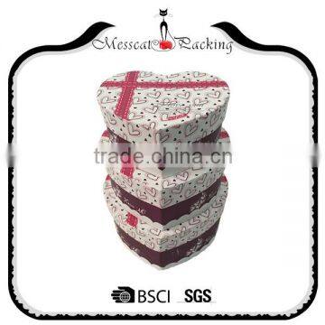 China Homemade UV Coating Heart Shaped Cardboard Paper Chocolate Gift Box photo-3