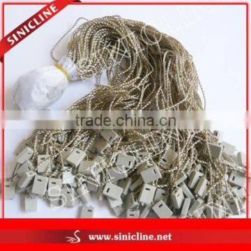 Sinicline commonly use existing mold plastic seal tag for garment