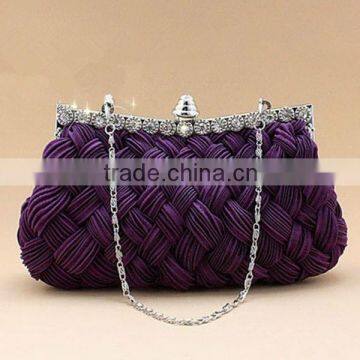 new design chain cosmetic bag and make up bags for women