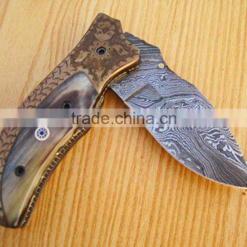 A TURTLE SHELL POLISHED SCENIC IMAGES HANDLE, HANDMADE DAMASCUS HUNTING F/ KNIFE