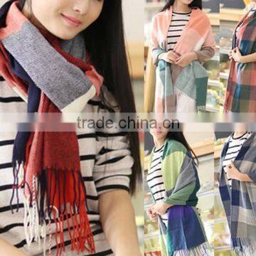 81310125 Varicolored Grid Scarf