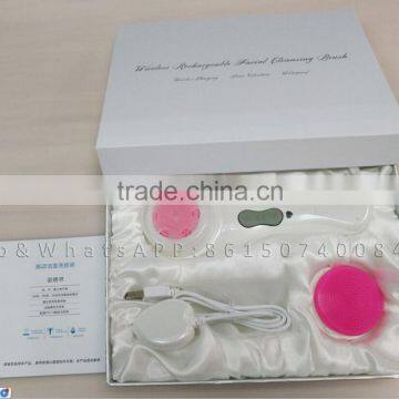 Waterproof Sonic Wireless Rechargeable Facial Cleansing Brush Beauty Device photo-4