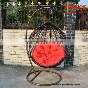 TG-16011 Small round rattan swing black rattan hanging chair with stand