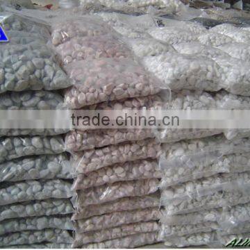 20kgs plastic bag packed crushed and tumbled river pebbles for sale