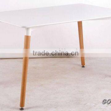 Design Modern Dining Table