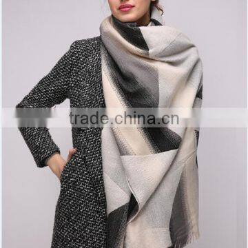 2017 fancy design winter ladies scarf shawl