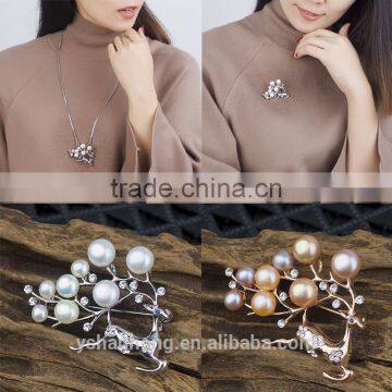 Custom Made Brooch Silver Plated &Crystal Reindeer Brooch photo-2