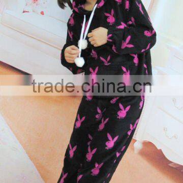 100% Coral fleece suit/bathrobe/sleepwear