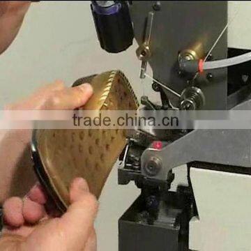 GR-203 Ornamental Seams Sewing Machine photo-4