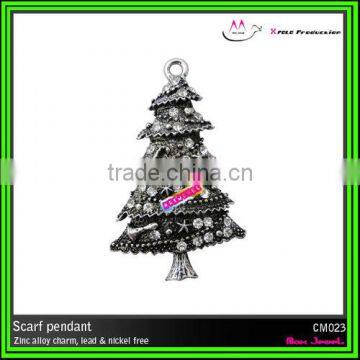 2016 christmas tree ornament of scarf charm