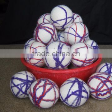 Natural organic hand made felted dryer balls/100% New zealand wool dryer balls