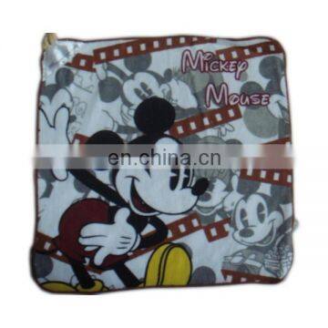 2017 Popular Compressed Cartoon Hand Towel With Logo for Christmas photo-3