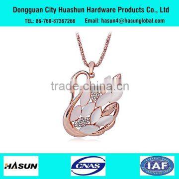 Wholesale Fashion High Quality Rhinestone Swan Sweater Necklace