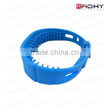 Specialty Wristbands NTAG213 Genie Silicone Wristband for Sporting Events and Stadiums photo-2