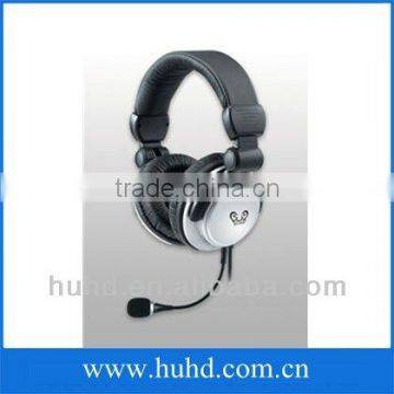 2013 newest product gaming headphone with high quality manufacturer looking for distributor