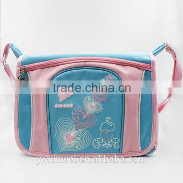 loving and sweet style messenger bag for boys and girls,2015 hot selling school messenger bag for teenagers