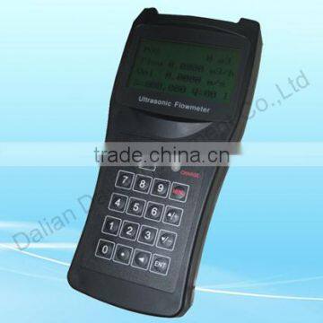 Hand hold portable ultrasonic flow converter with RS232 output