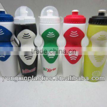 wholesale cheap 22oz plastic sport bottle With lid