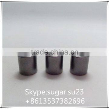 China Manufacturing Fastener Spacer Nut in JS