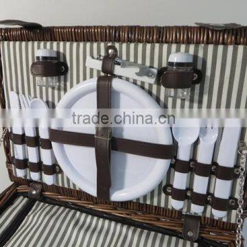 Wholesale Handwoven 4 Persons Wicker Picnic Basket Insulated photo-2