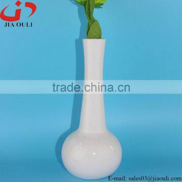 popular design style home decoration white ceramic flower vase