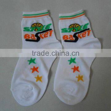 top quality fashion kids football socks for spring wear