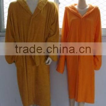 Small MOQ 100pcs Cheaper price Cotton terry bath robe