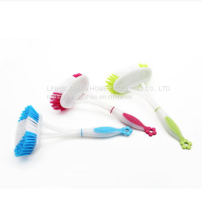 Dish brush