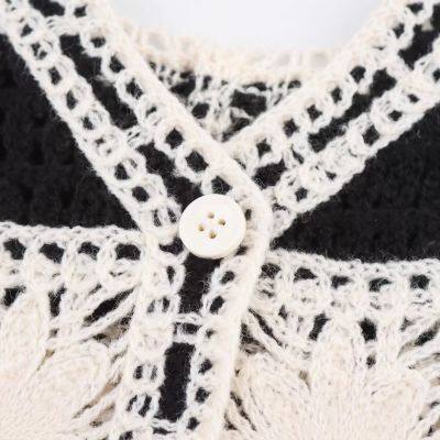 Hong Kong Style Versatile Top Vest, Spring New Korean Checkerboard Style Spicy Girl Vest, Knitted Cardigan, Women's Hollowed Out Contrasting Color photo-3