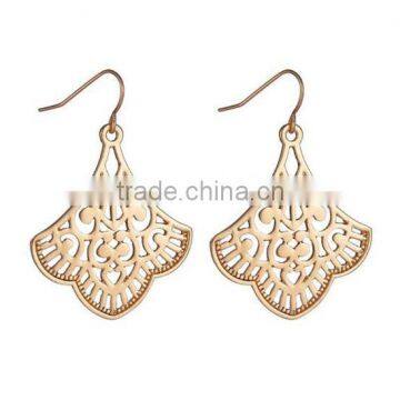 2016 New Design Stainless Steel Womens Fancy Flowers Filigree Gold Earrings