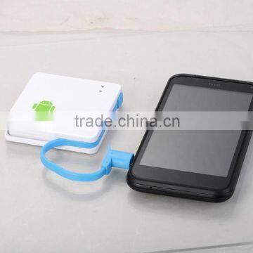 Promotion gift 5v hot sale power bank with CE&ROHS, with build in cable OEM is available