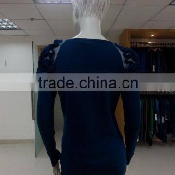 New Stylish 60%rayon 40%cotton 12gg Plain Stitch With Rose Flower Embroidery on Shoulder Knitwear Sweater photo-2