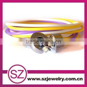 S75 hotsale popular personalized silicone wristbands