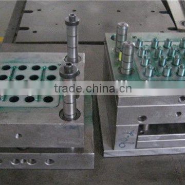 Plastic16 Cavity Injection Mould Coupler Mould High Quality