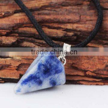 Top Quality Natural Shaped Graceful Blue and White Necklace