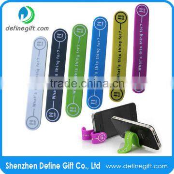 Mobile Phone Display Stand Memo Multi Function Foldable Silicone Magnetic Clip                        
                                                Quality Choice