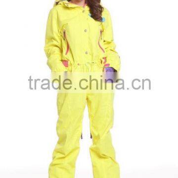 Plus size hi vis snowboard ski suit for women