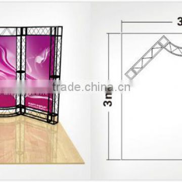 Used Aluminum Truss Stand Display In Trade Show Booth