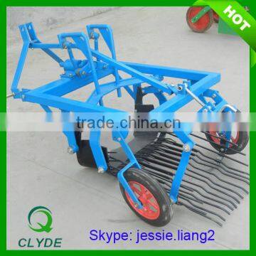 2015 Hot selling 1 row harvester for potato collection