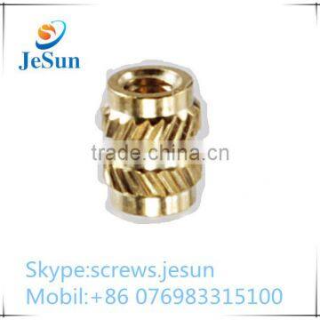2015 China Manufacturing the Best Selling Precision Brass Knurled Insert Nut photo-4