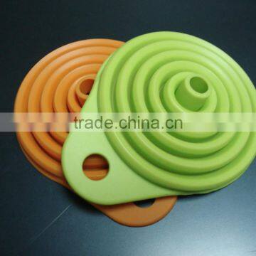 FDA Food Grade Standard Silicone Material Collapsible Funnel photo-2