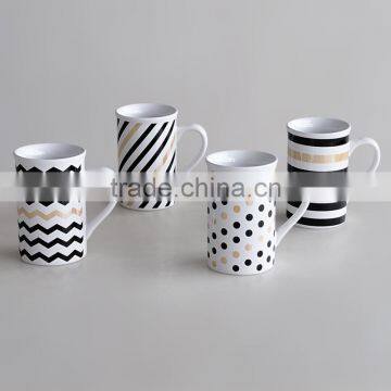 2017 Hot Sale Stoneware Promitional Cheap Coffee Mug With Golden Design Printing photo-4